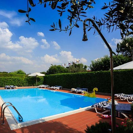 Bellasirmione Holiday Apartments Екстер'єр фото