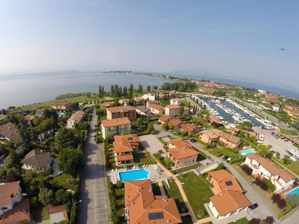Bellasirmione Holiday Apartments Екстер'єр фото