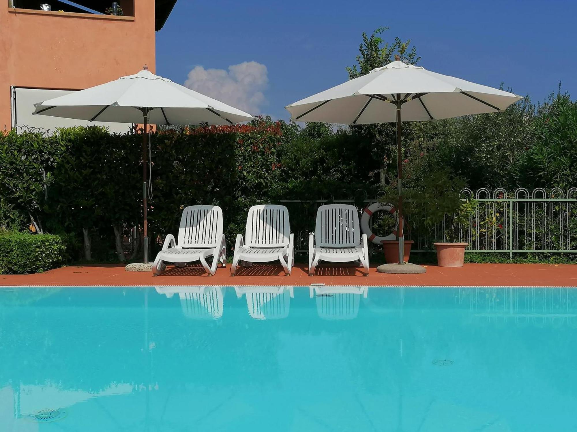 Bellasirmione Holiday Apartments Екстер'єр фото