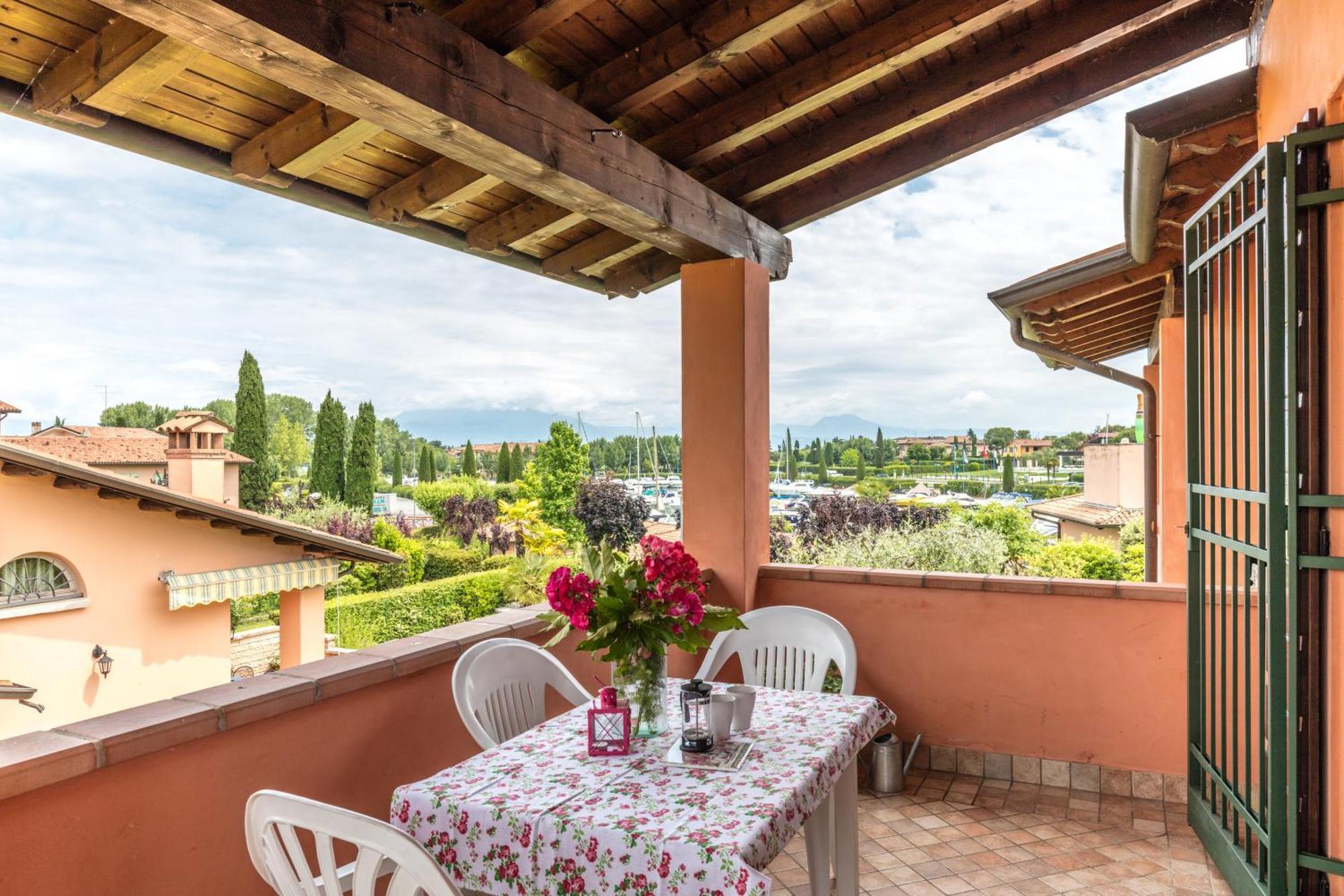 Bellasirmione Holiday Apartments Екстер'єр фото